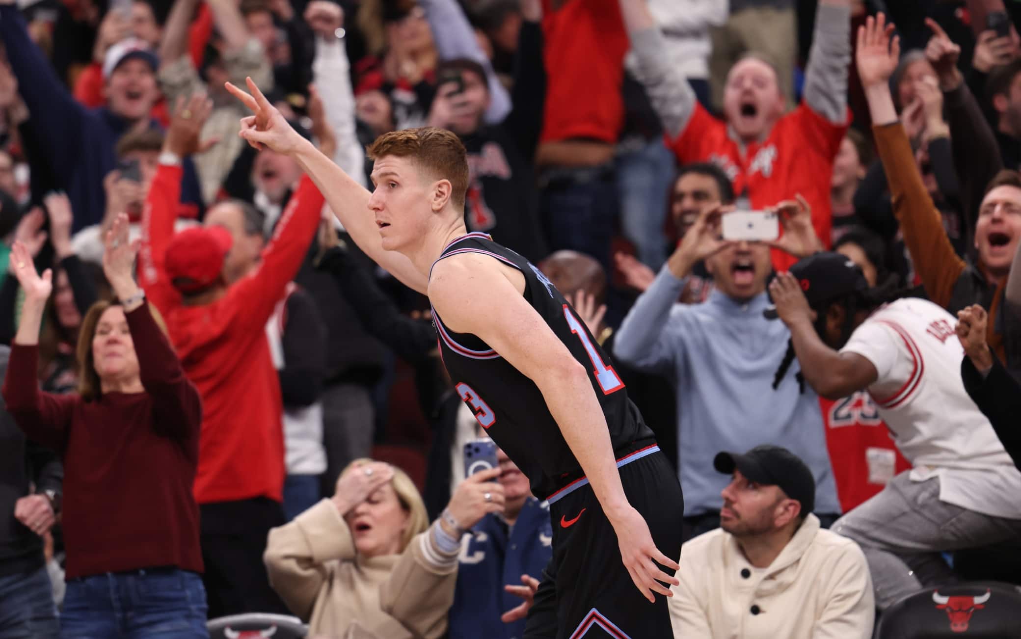 NBA, Huerter fa impazzire lo United Center: la sua tripla sulla sirena affonda i Celtics