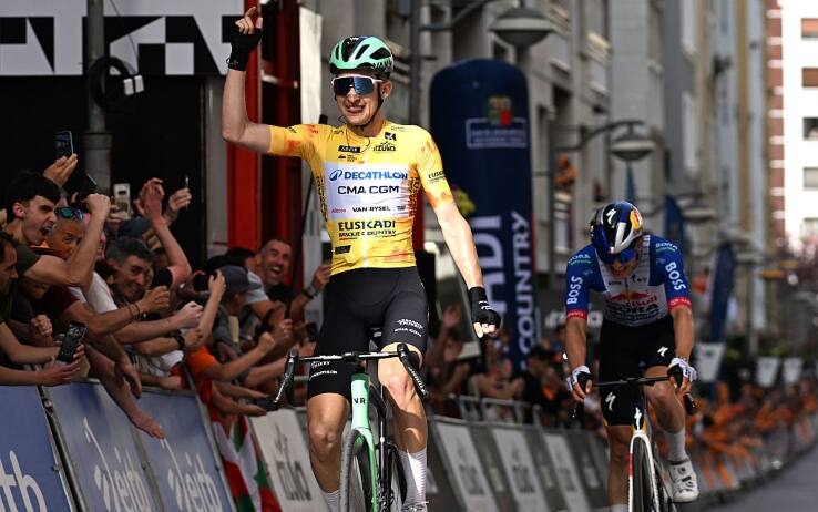 Giro dei Paesi Baschi, Seixas show: vince la quinta tappa e allunga in classifica