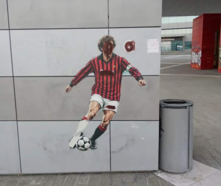 Franco Baresi, vandalizzato il murale davanti a Casa Milan
