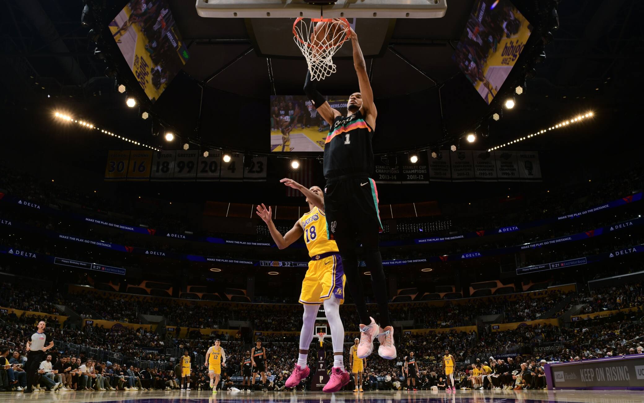 NBA, risultati della notte: San Antonio spazza via i Lakers, New York ko con Indiana