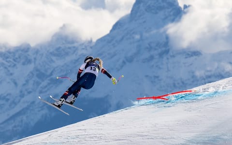 Lindsey Vonn, caduta e condizioni dopo infortunio alle Olimpiadi. FOTO ...