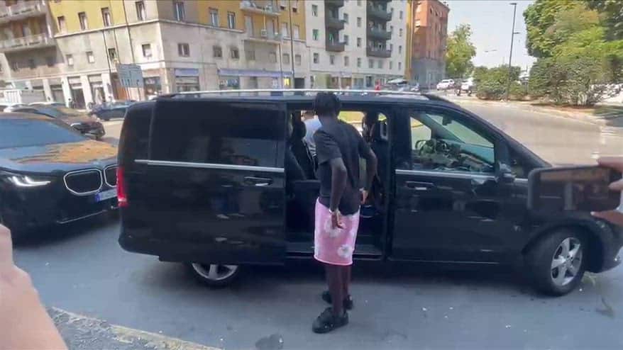 Parma, l'arrivo di Diallo in città per visite e firma
