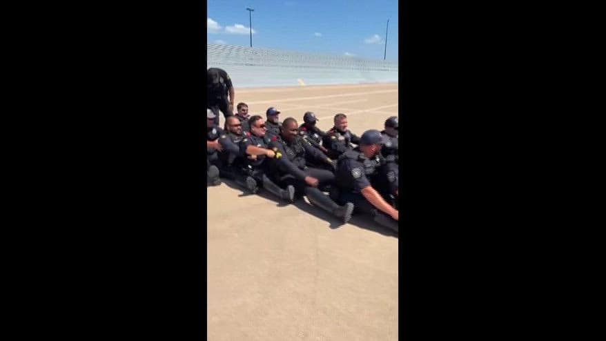 Mondiali, la polizia di Dallas omaggia così la Norvegia 
