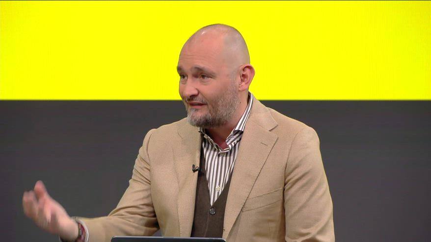 Bayern su Vlahovic se non rinnova. Juve, idea Lewandowski