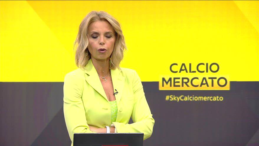 Milan, terza maglia presentata a Giacarta tra i tifosi