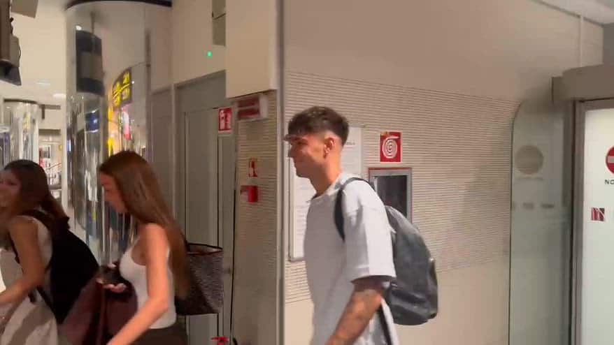 Fiorentina, il VIDEO dell'arrivo di Valdepenas