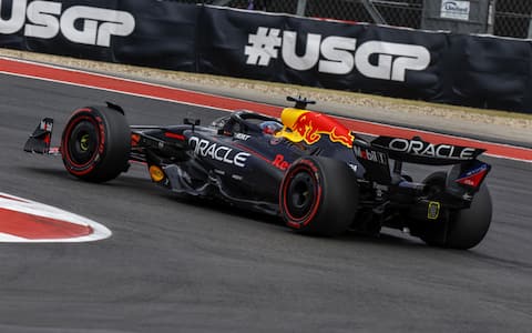 CIRCUIT OF THE AMERICAS, UNITED STATES OF AMERICA - OCTOBER 18: Max Verstappen, Red Bull Racing RB20 during the United States GP at Circuit of the Americas on Friday October 18, 2024 in Austin, United States of America. (Photo by Steven Tee / LAT Images)