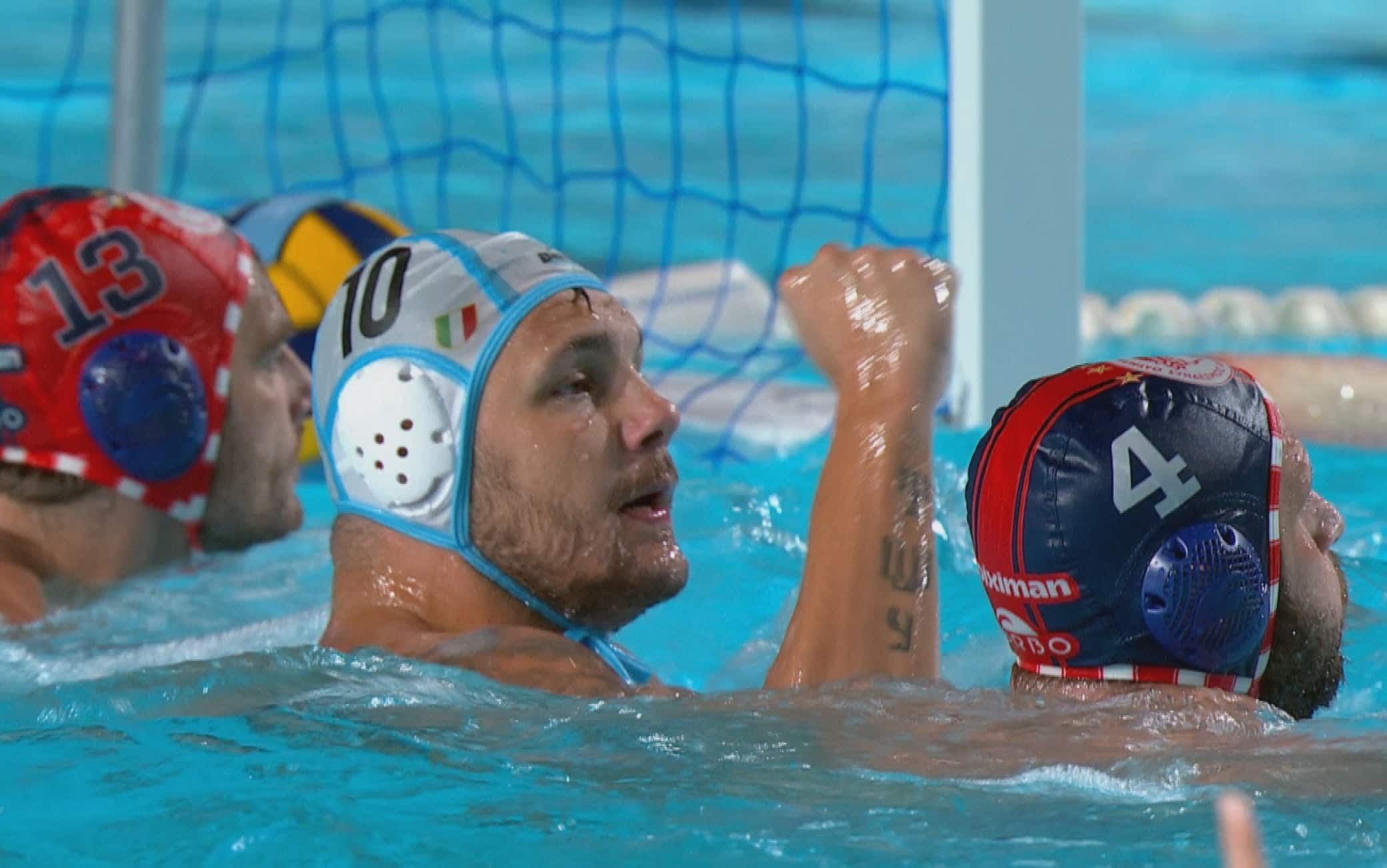 Champions League, Pro Recco-Olympiacos 19-13: sabato finale contro Barceloneta