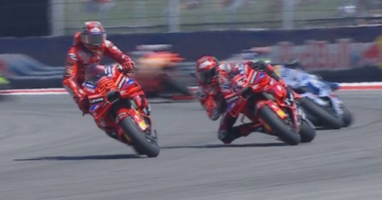 Marquez, rischio caduta nella Sprint Race di Austin: il VIDEO | Sky Sport