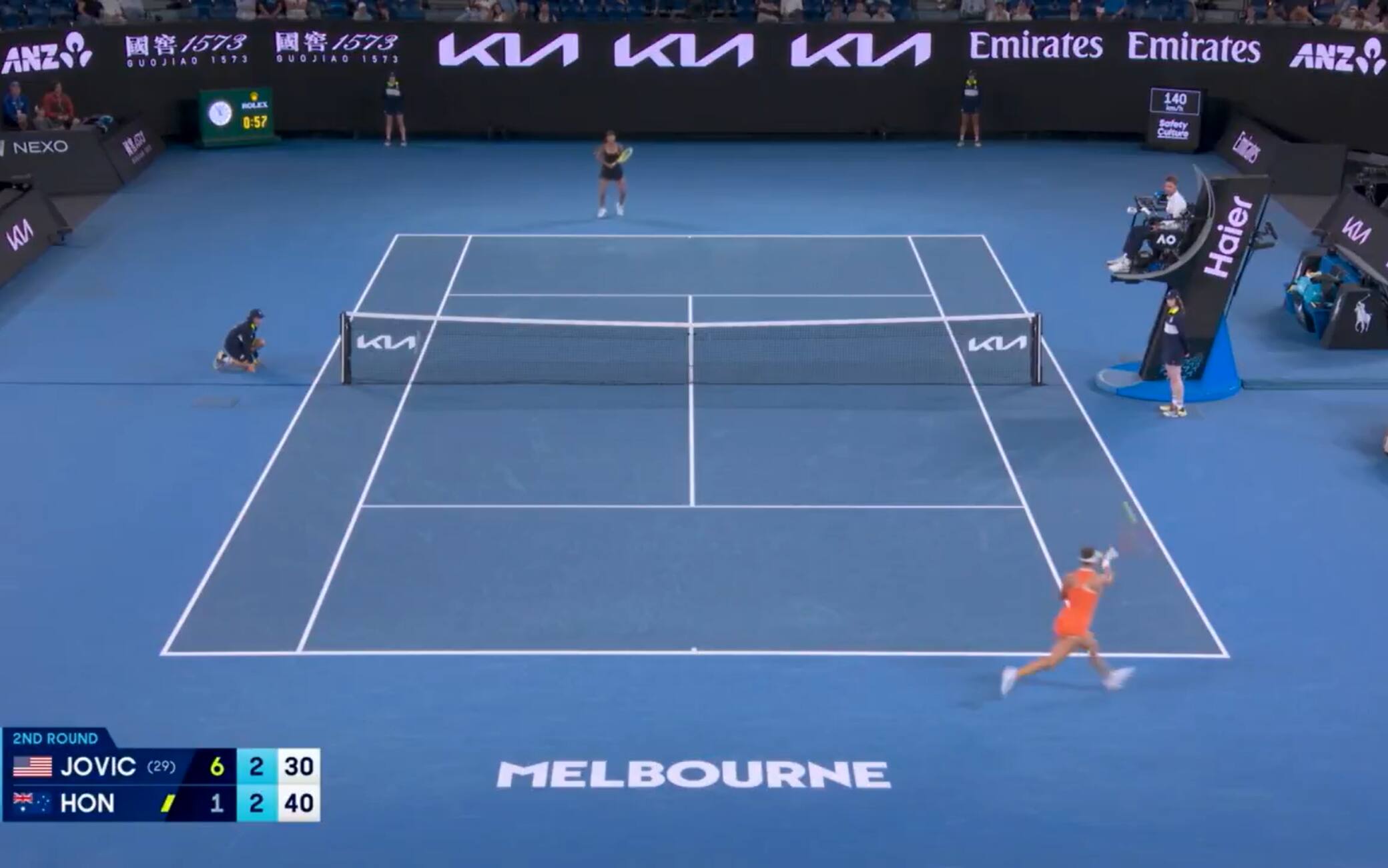 Jovic, il lungolinea contro Hon è super: ora sfiderà Paolini agli Australian Open