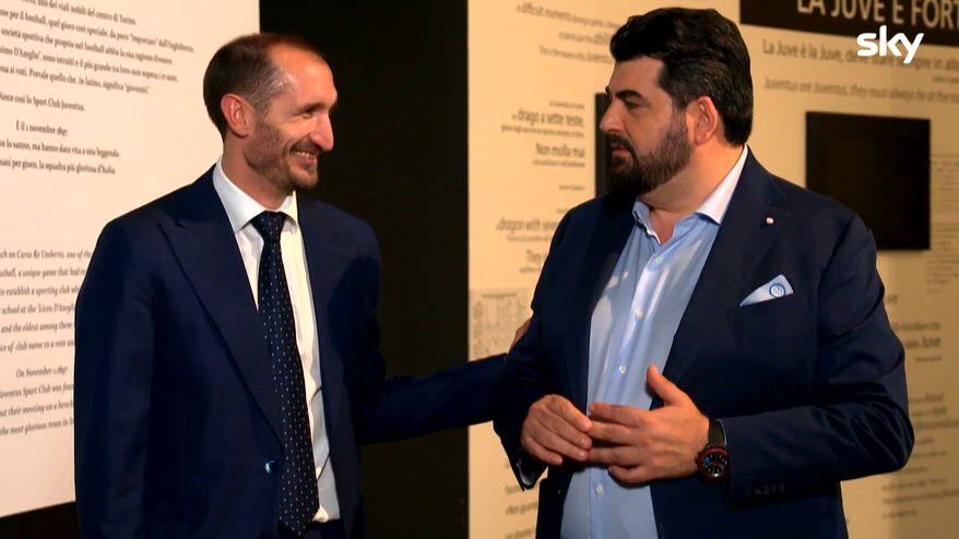 Cannavacciuolo con Giorgio Chiellini nel Museo della Juve