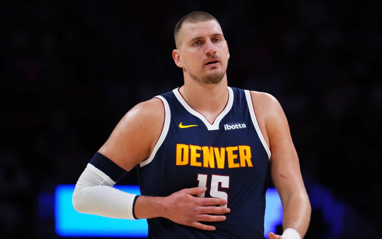 https://sport.sky.it/assets/images/bc27b40bb78323509ccd169fcca04cf869ef436b/skysport/it/nba/2025/12/30/nba-jokic-infortunio-news/jokic_getty_2.jpg?im=Resize,width=1218