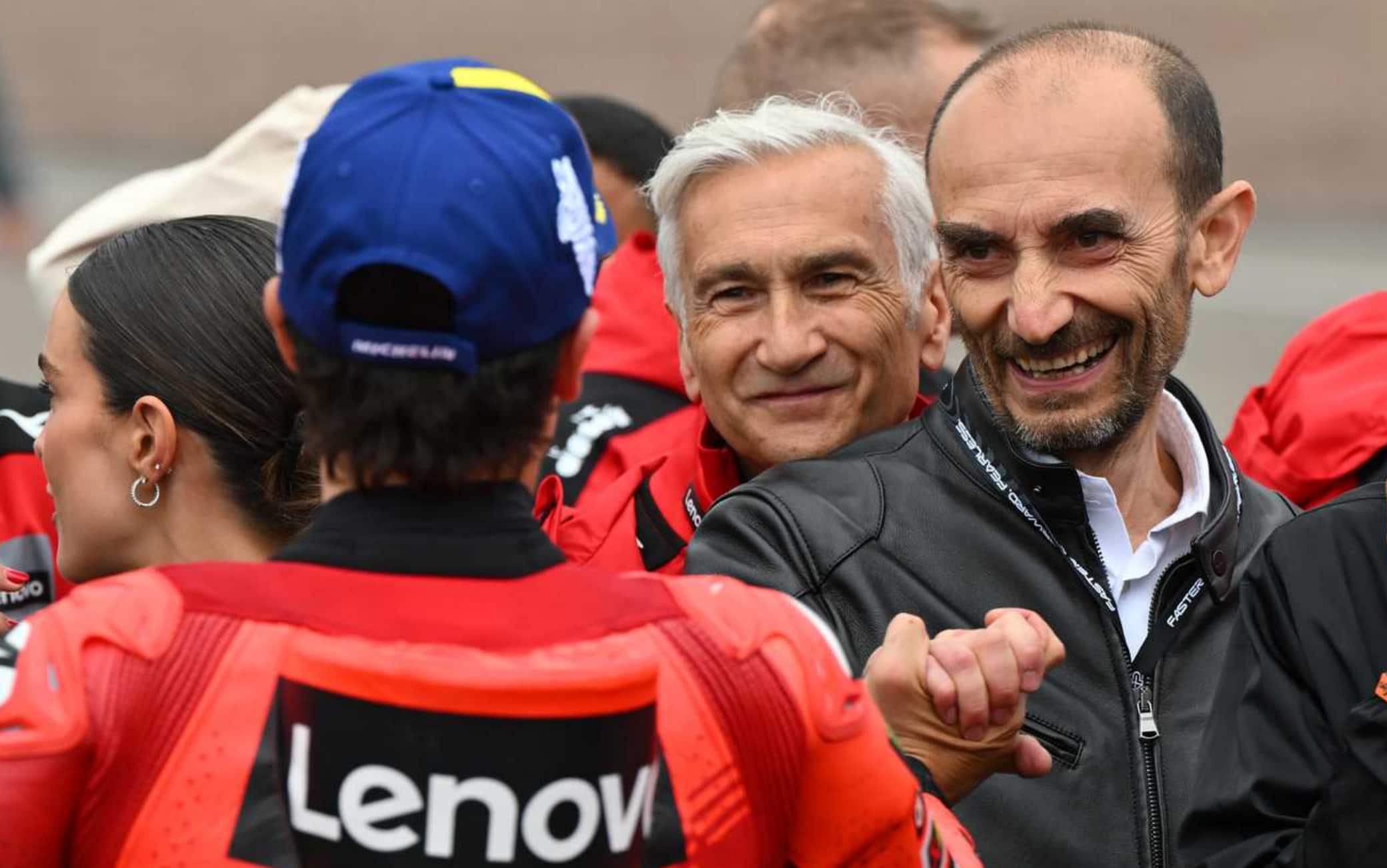 Domenicali: "Ducati-Marquez più vicini al rinnovo. Su Bagnaia, Bulega e Acosta..."