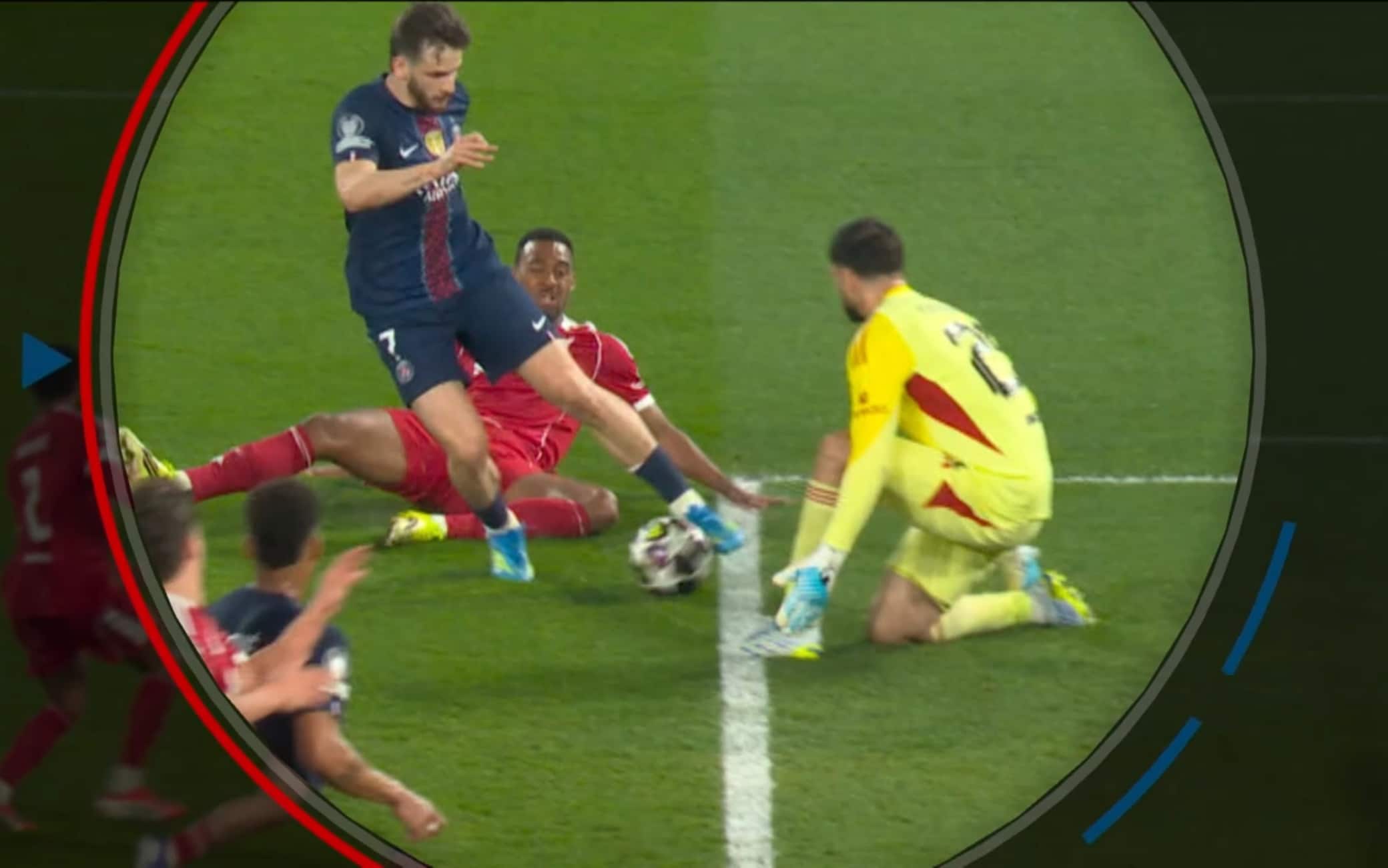 Kvaratskhelia, il gol in Psg-Liverpool analizzato con Sky Sport Skill. VIDEO