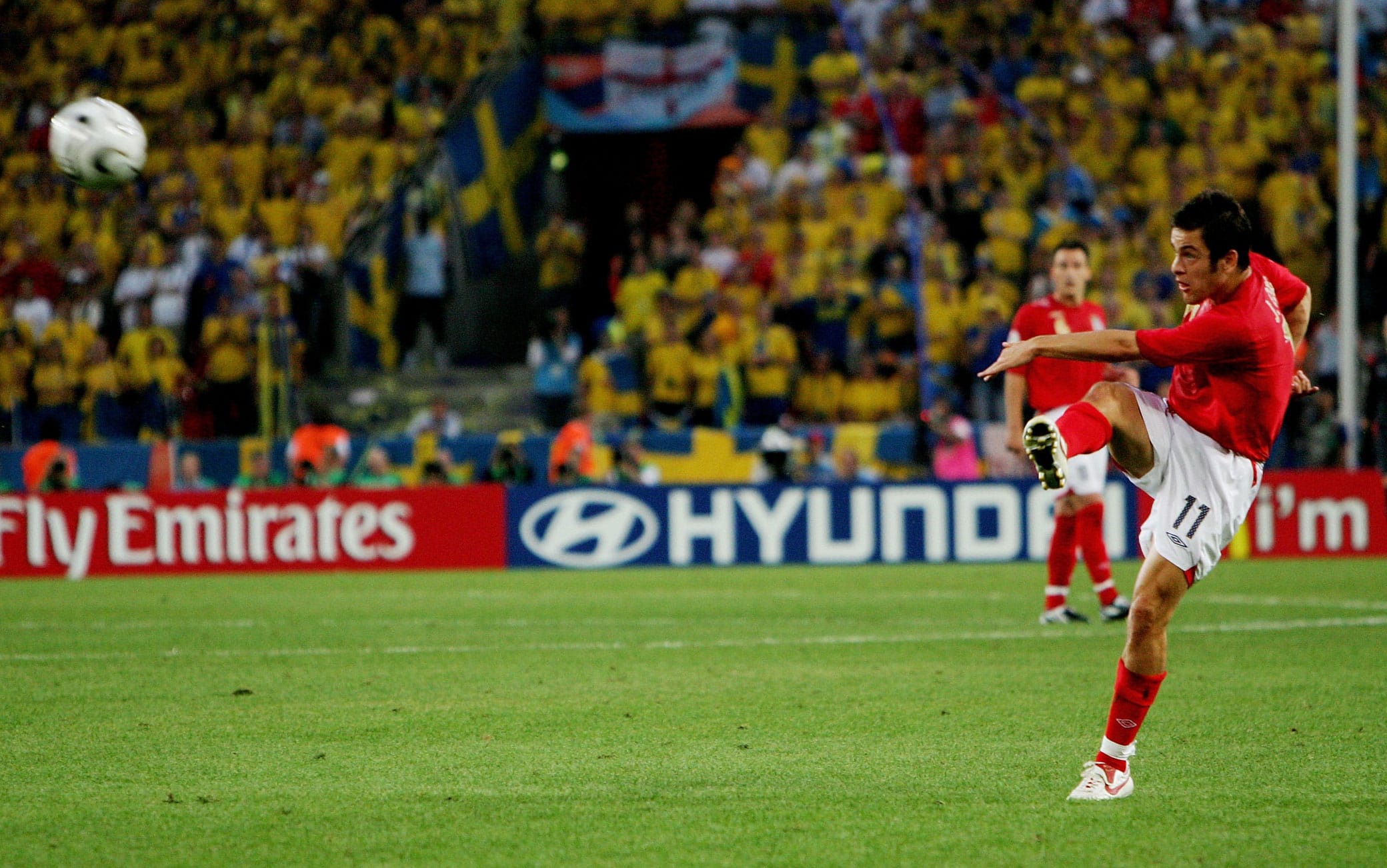 Mondiali di calcio, accadde oggi: il gol impossibile di Joe Cole in Svezia-Inghilterra