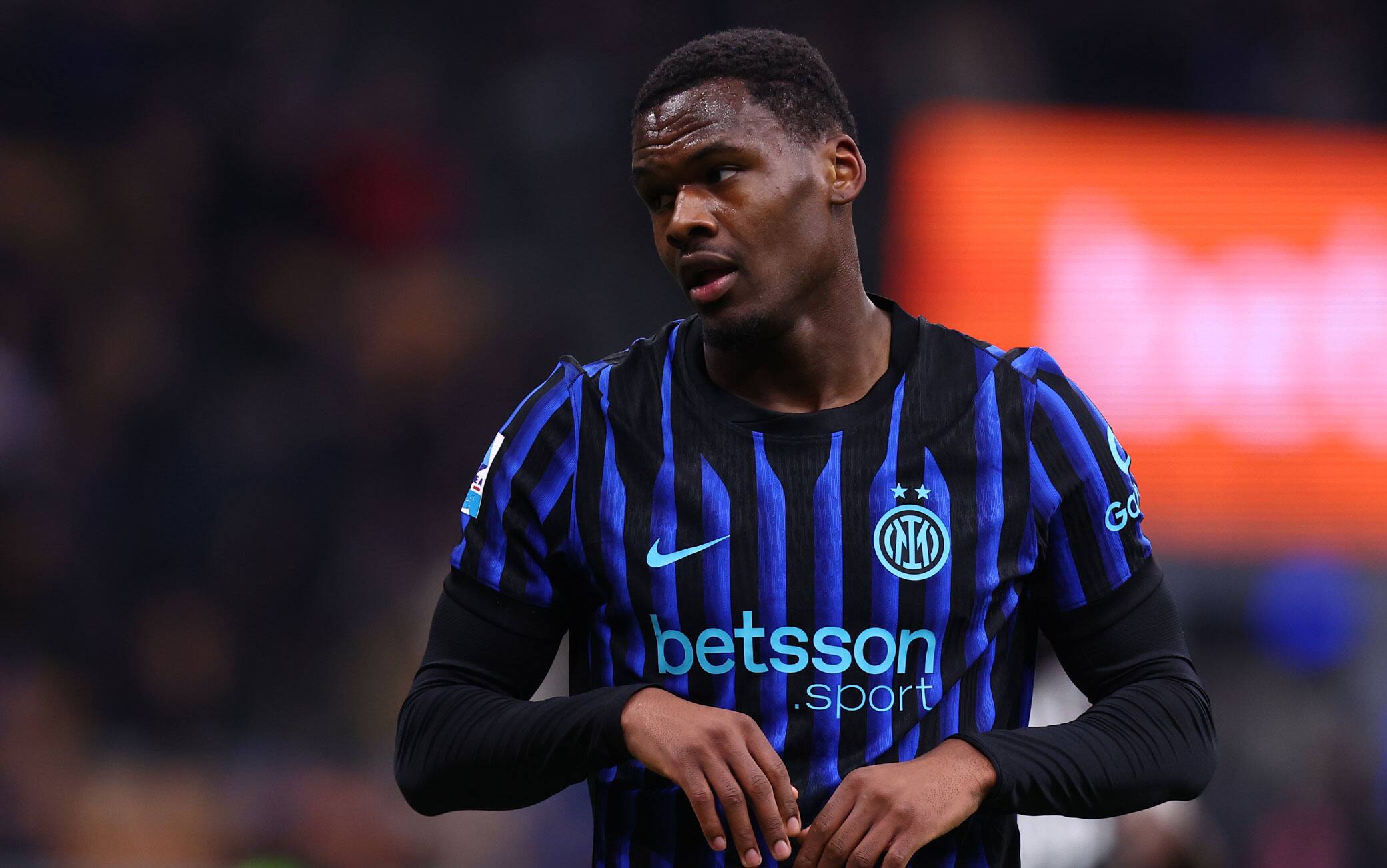Inter verso il derby: Chivu spera di recuperare Bonny. Video