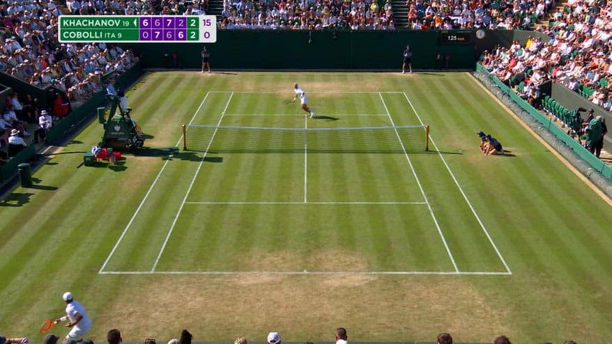 Cobolli, passante super contro Khachanov