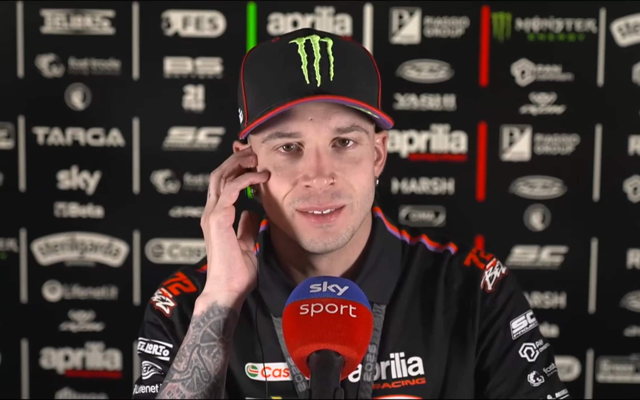 Bezzecchi: "Il ginocchio è una bega, ma va meglio rispetto a Silverstone"