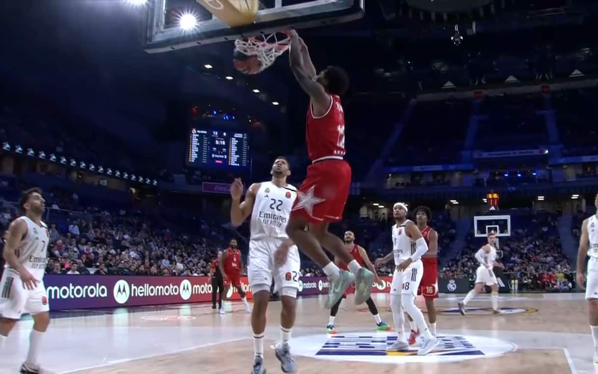 https://sport.sky.it/assets/images/c262b11971ed12f7e1c93a4327cb66d61f1519bc/skysport/it/basket/eurolega/video/2026/01/20/armoni-brooks-decolla-e-schiaccia-sullerrore-di-booker-1067807/armoni_video.jpg?im=Resize,width=1218