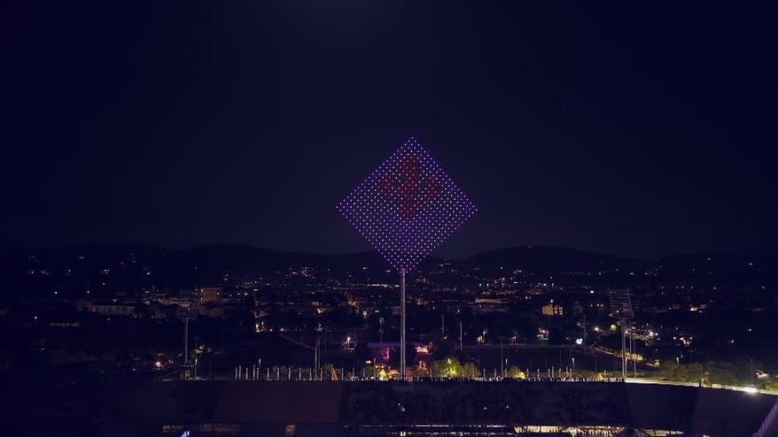 Centenario Fiorentina, l'incredibile spettacolo di droni