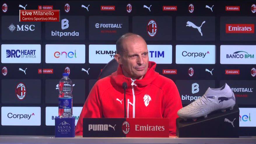 Allegri: "Gimenez convocato. Su Leao-Pulisic..."