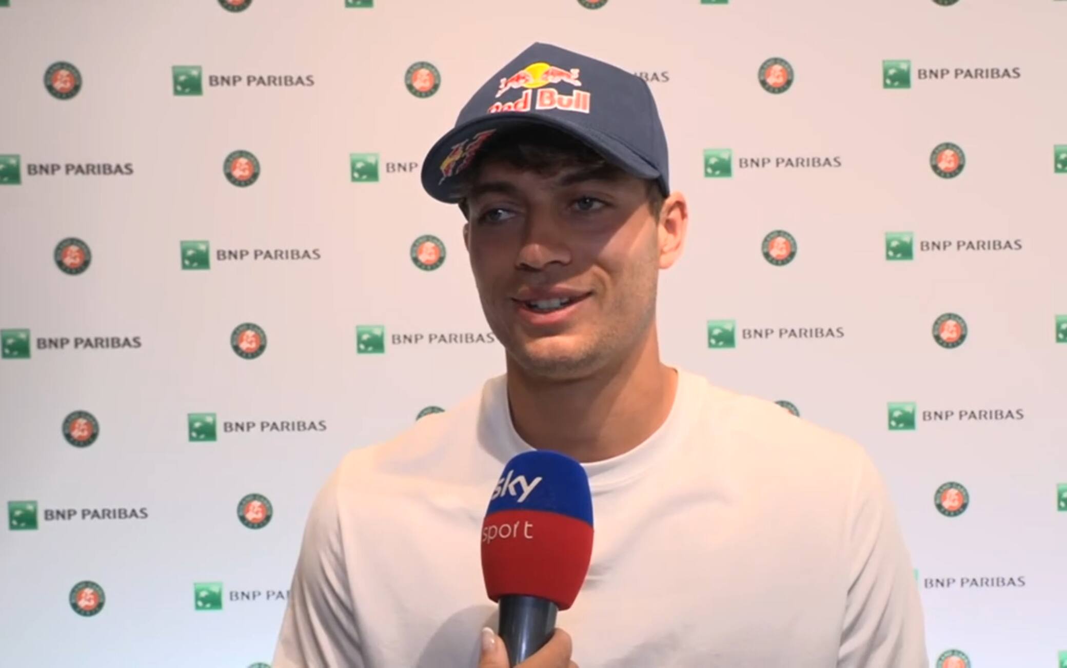 Cobolli: "Sono stato solido, ho gestito tutte le difficoltà". VIDEO