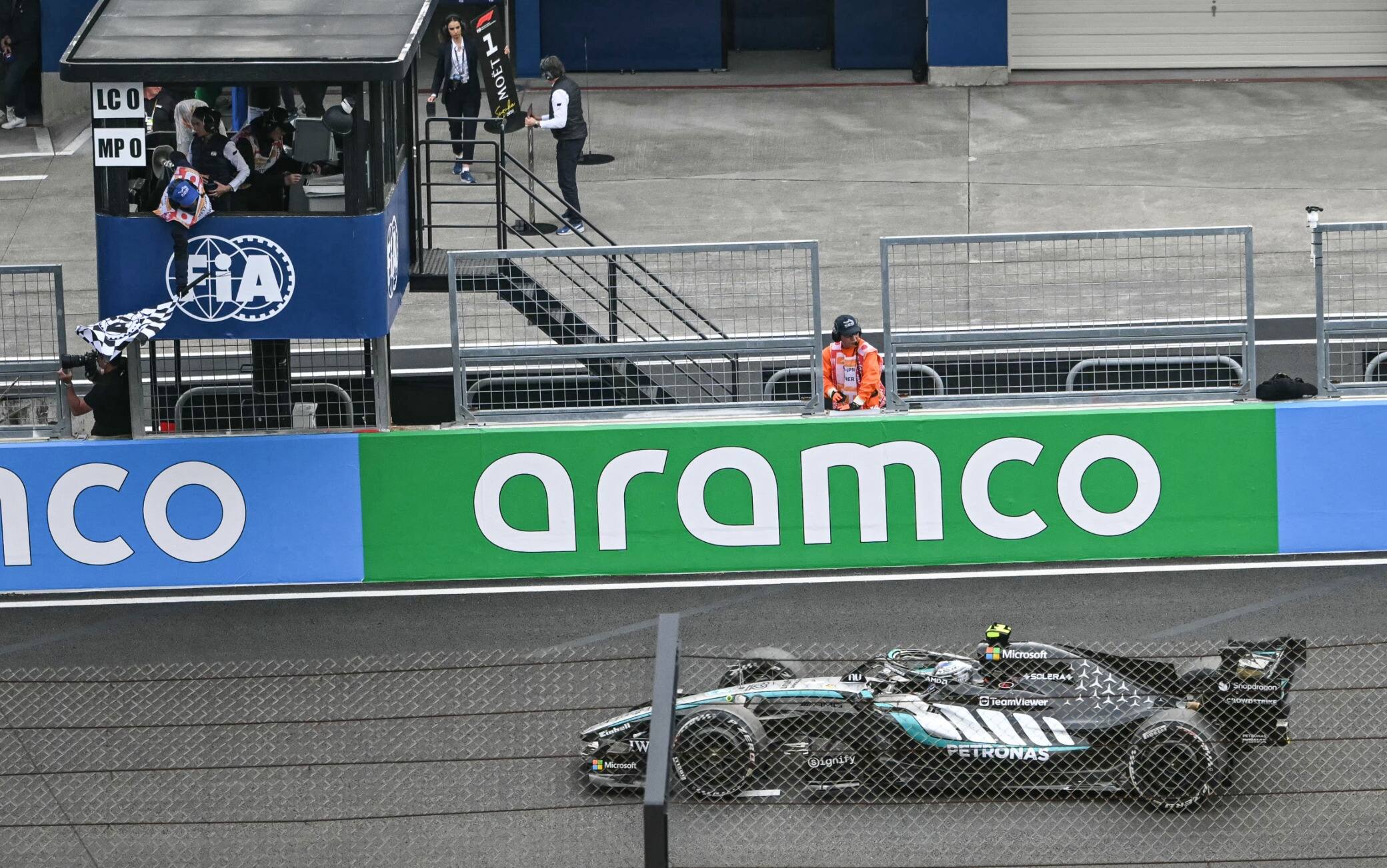 Kimi vince in Giappone 34 anni dopo Patrese: l'ultimo giro