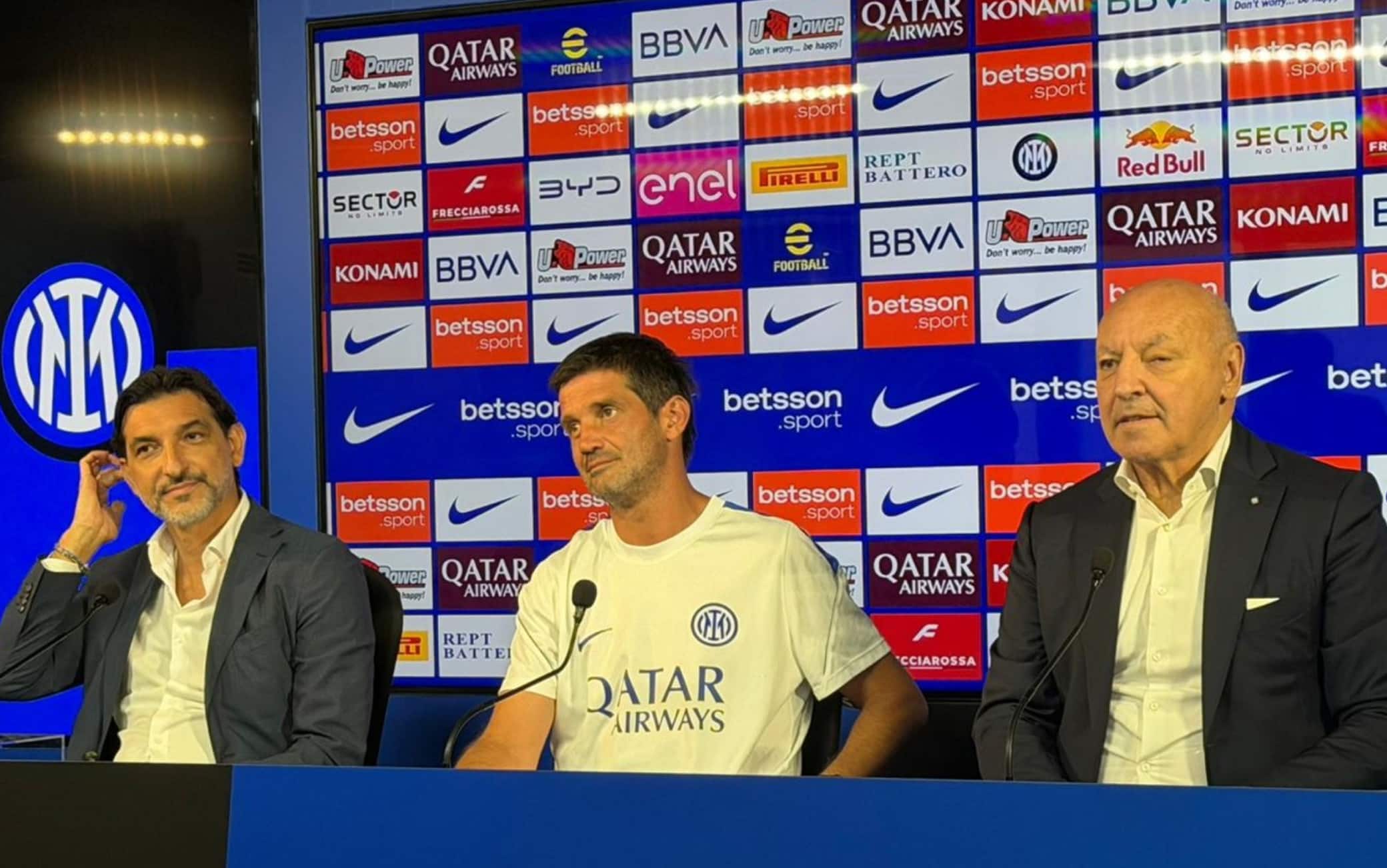 Inter-Napoli, Chivu in conferenza stampa LIVE