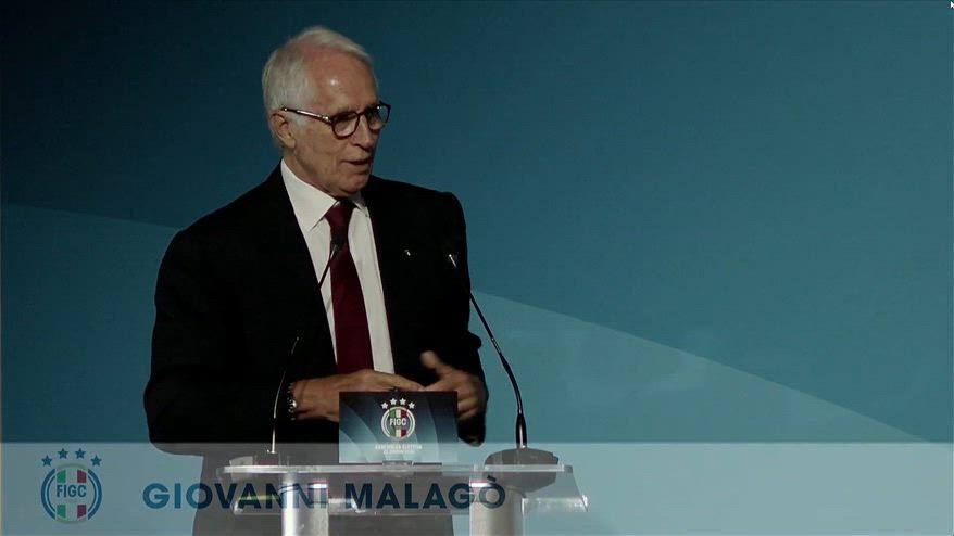 Malagò: "Andare verso nuova epoca del calcio italiano"