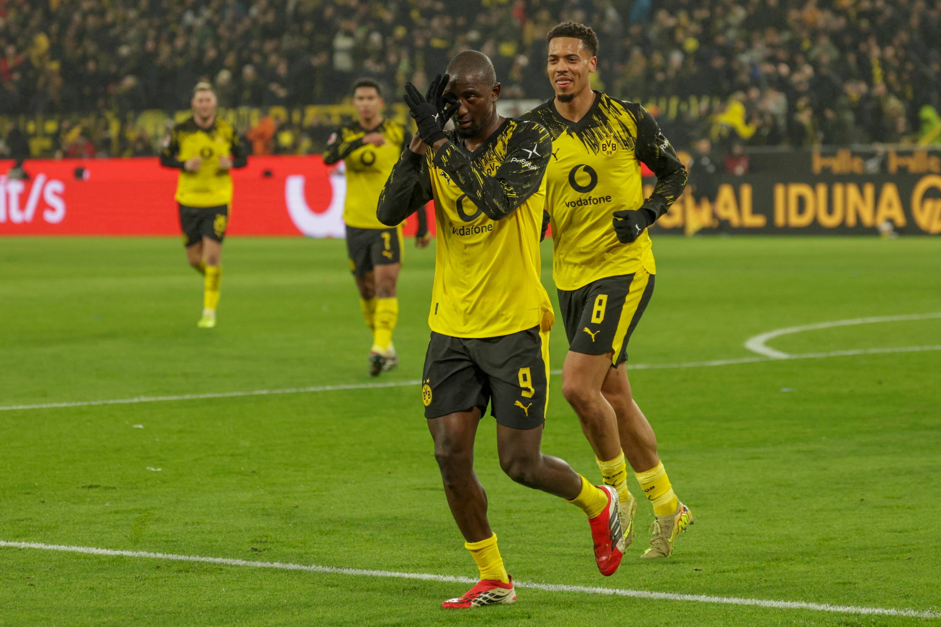 Borussia Dortmund-Mainz 4-0: video, gol e highlights