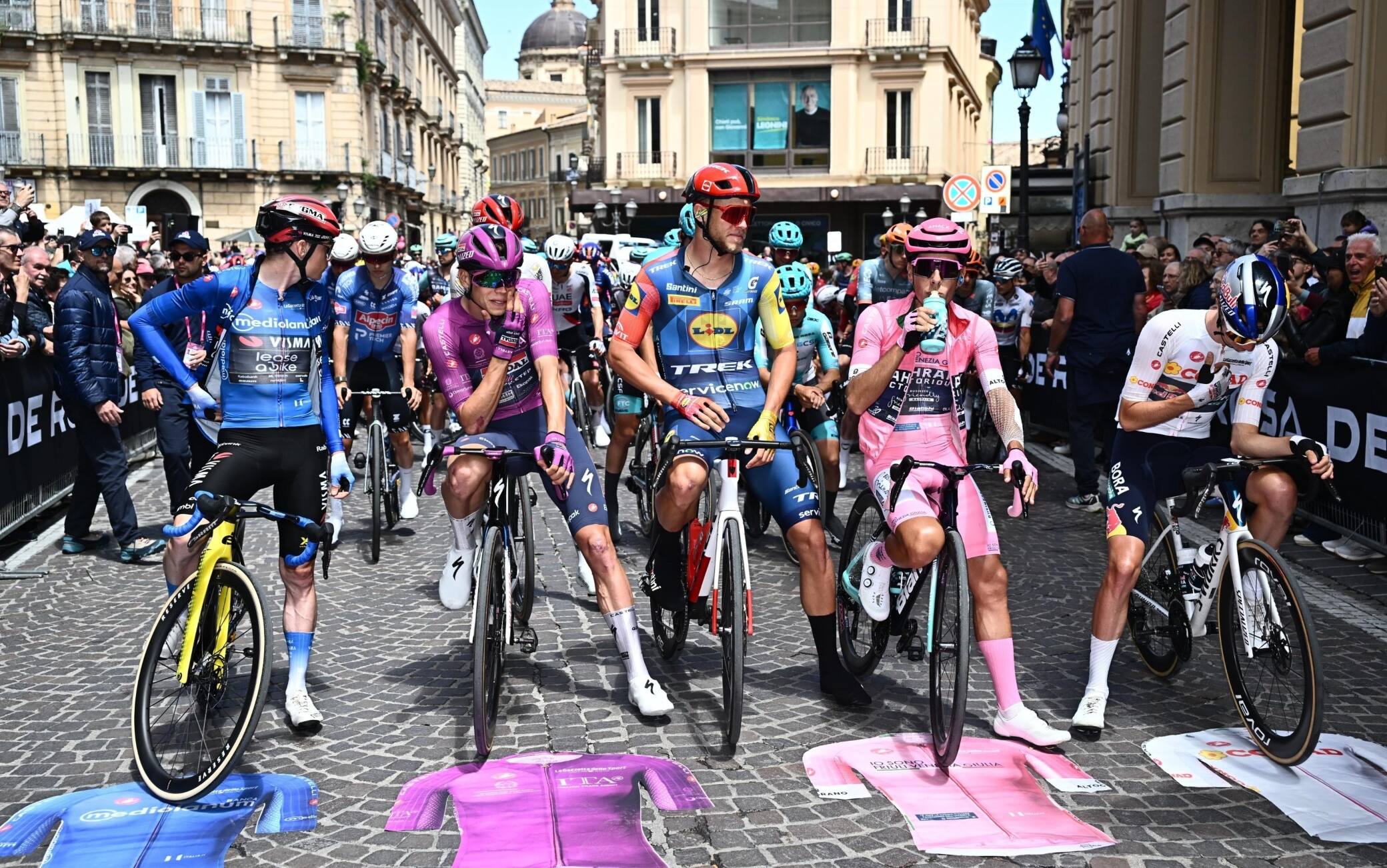 Giro d'Italia, la 9^ tappa in diretta live