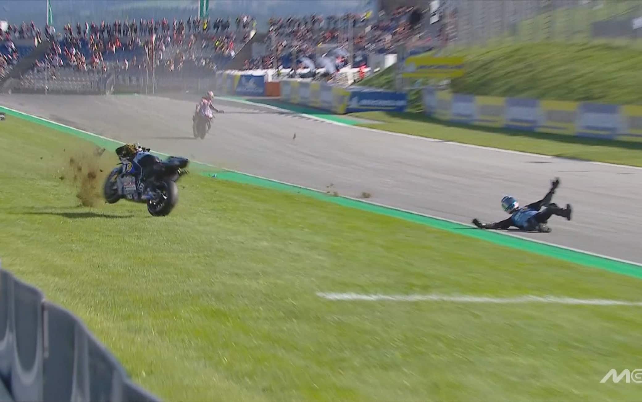 Alex Marquez, brutta caduta oggi in Austria: "Problema ai freni". VIDEO