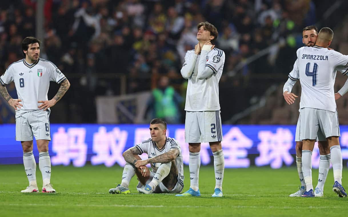 https://sport.sky.it/assets/images/c9c64bc375dbba9165cbe3888e9120c9f296ecb3/skysport/it/calcio/mondiali/2026/03/31/bosnia-italia-pagelle-playoff-mondiali/getty_pagelle_bosnia_italia.jpg?im=Resize,width=1218