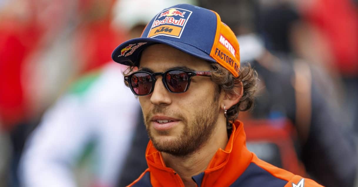 https://sport.sky.it/assets/images/cb319e234f38cb537a99cc1a0382b5a2f2377f0f/skysport/it/motori/motogp/video/2026/08/27/bastianini-tech3-gp-aragon-trackhouse-2027-intervista-1120162/og_bastianini_ipa.jpg?im=Resize,width=1218