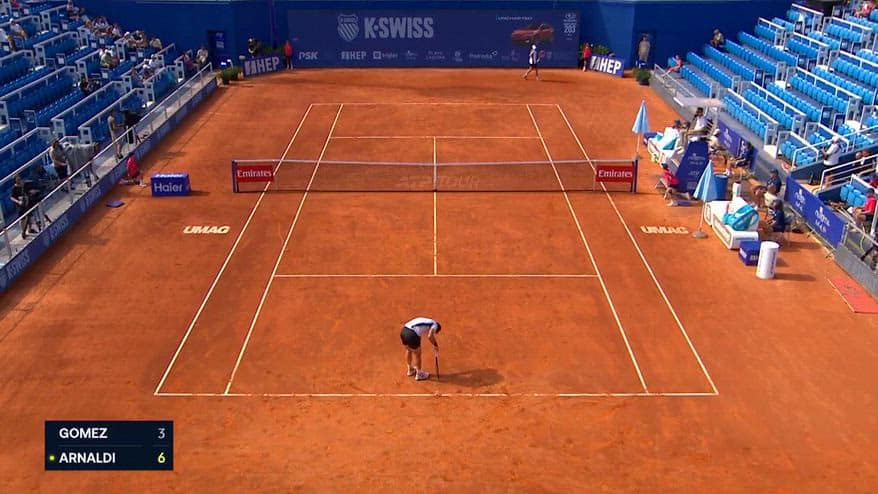 Arnaldi ai quarti di Umago: battuto Gomez in tre set