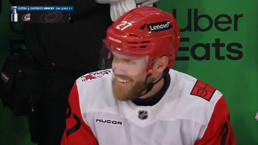 Nhl, Montreal-Carolina 0-4: gli highlights