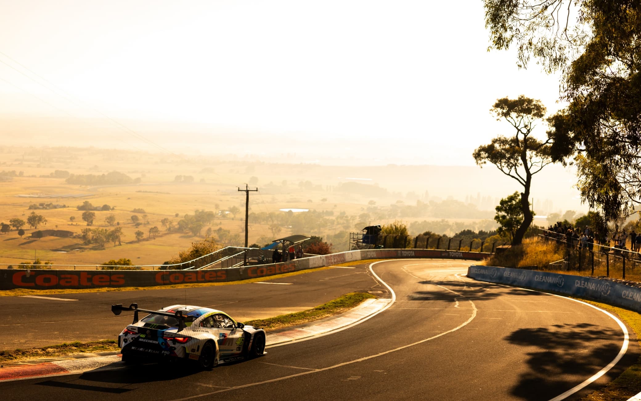 12 Ore di Bathurst 2026: guida alla gara che sfida le leggi della fisica