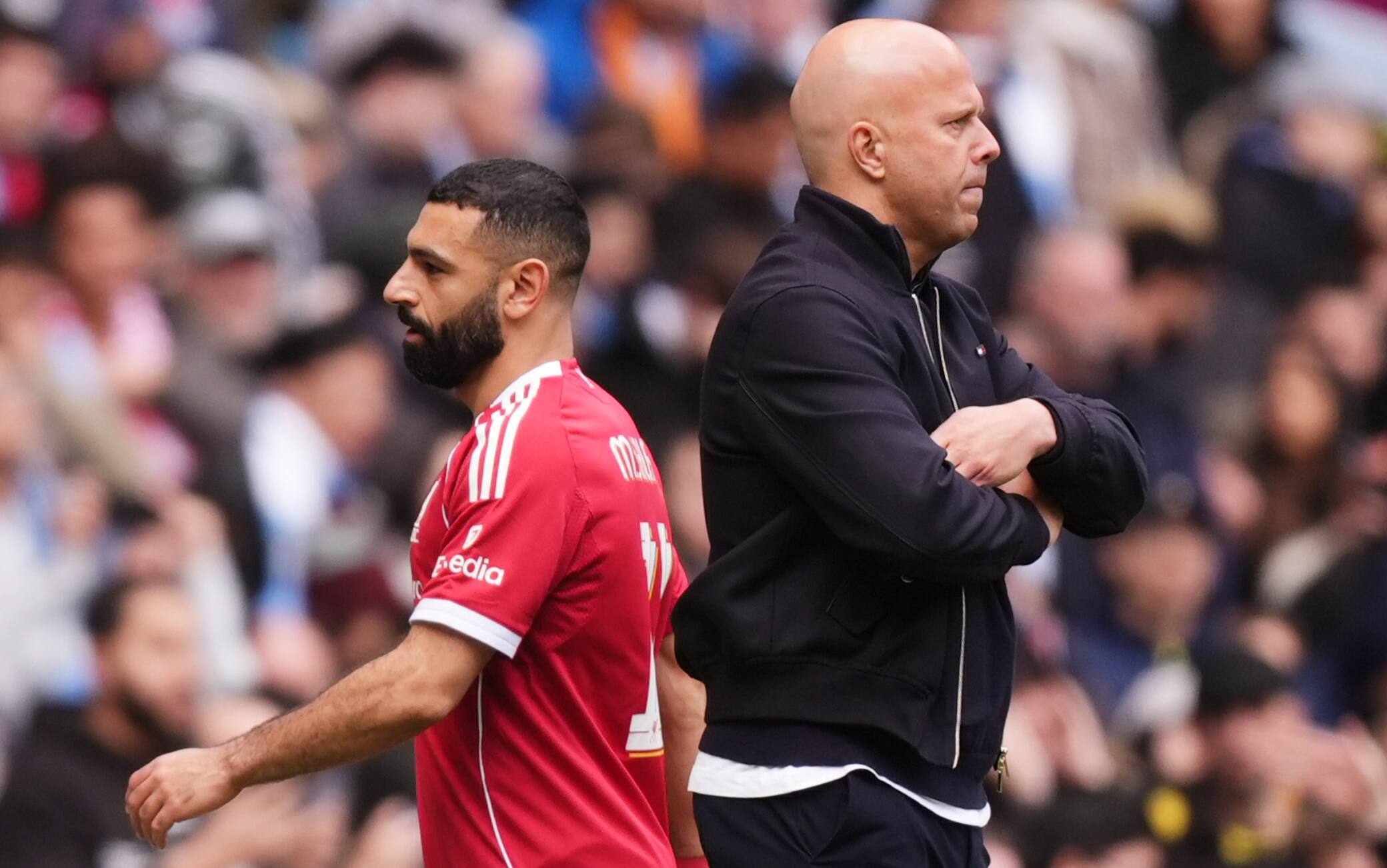 Salah in panchina in Psg-Liverpool. Slot spiega il motivo: "Meglio conservarlo". Video 