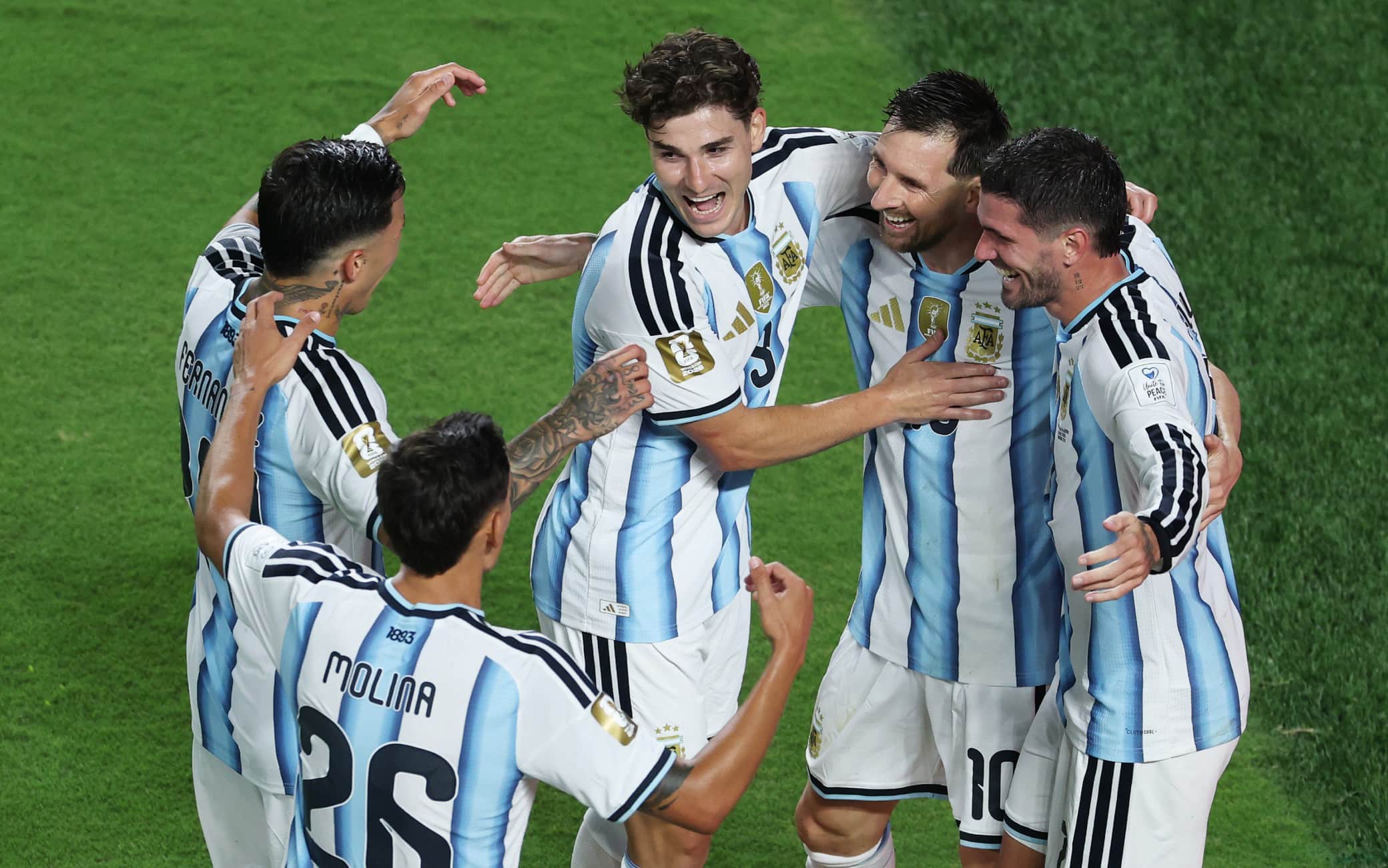 Argentina-Algeria 3-0: Messi, tre gol per la storia. Eguagliato Klose