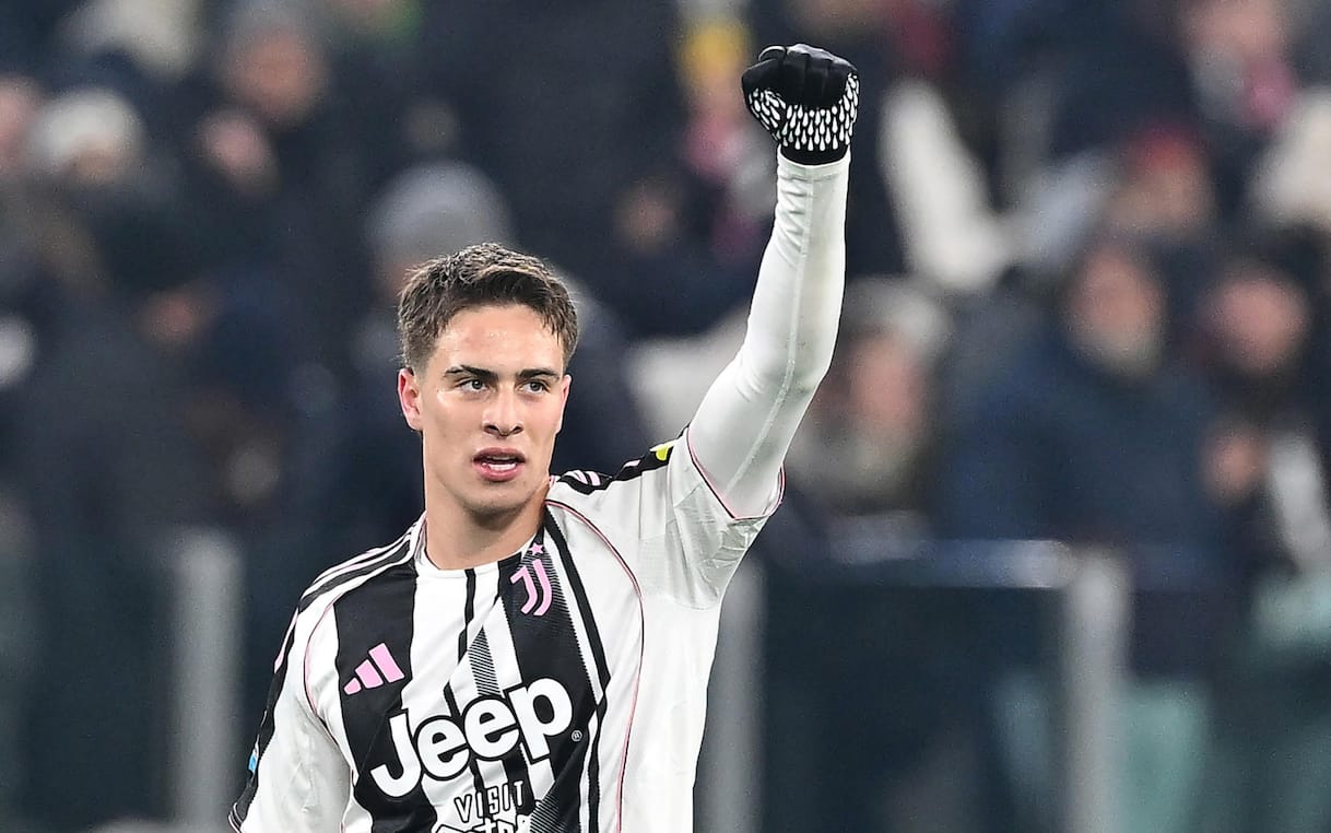 https://sport.sky.it/assets/images/cdf3168daf3d37131a336674c6500082463a4f3b/skysport/it/calcio/calciomercato/video/2025/12/26/yildiz-juve-calciomercato-news-1062057/ansa_yildiz_juve.jpg?im=Resize,width=1218