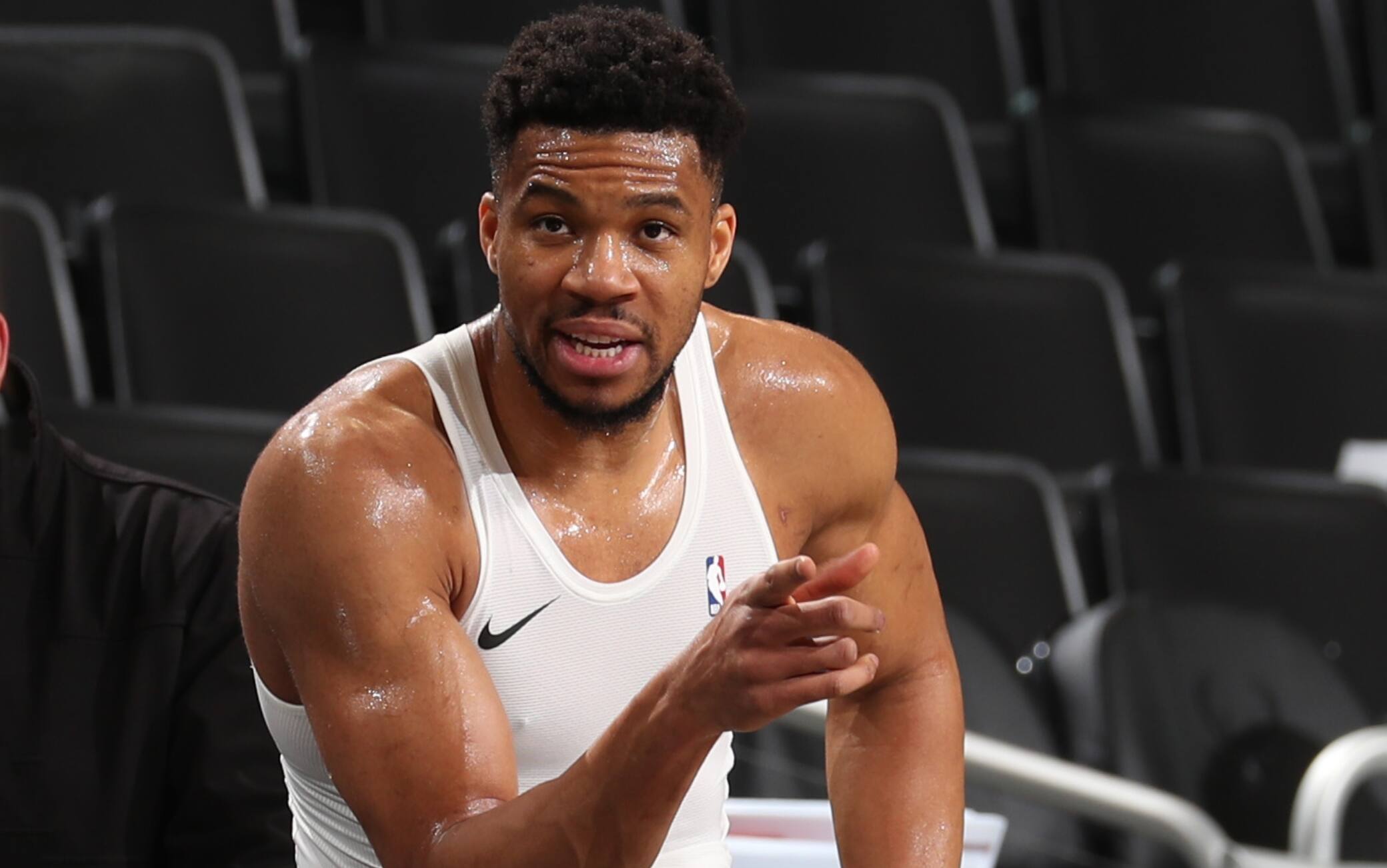 NBA, è scontro totale tra Giannis Antetokounmpo e i Bucks: "Sono sano e voglio giocare"