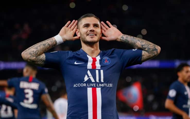 Icardi esulta dopo un gol con il PSG