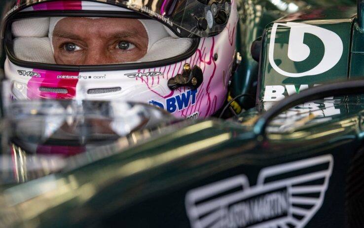 Sebastian Vettel sull'Aston Martin