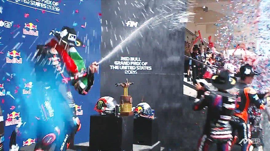 Bezzecchi vince ad Austin: gli "Happy moments" del weekend