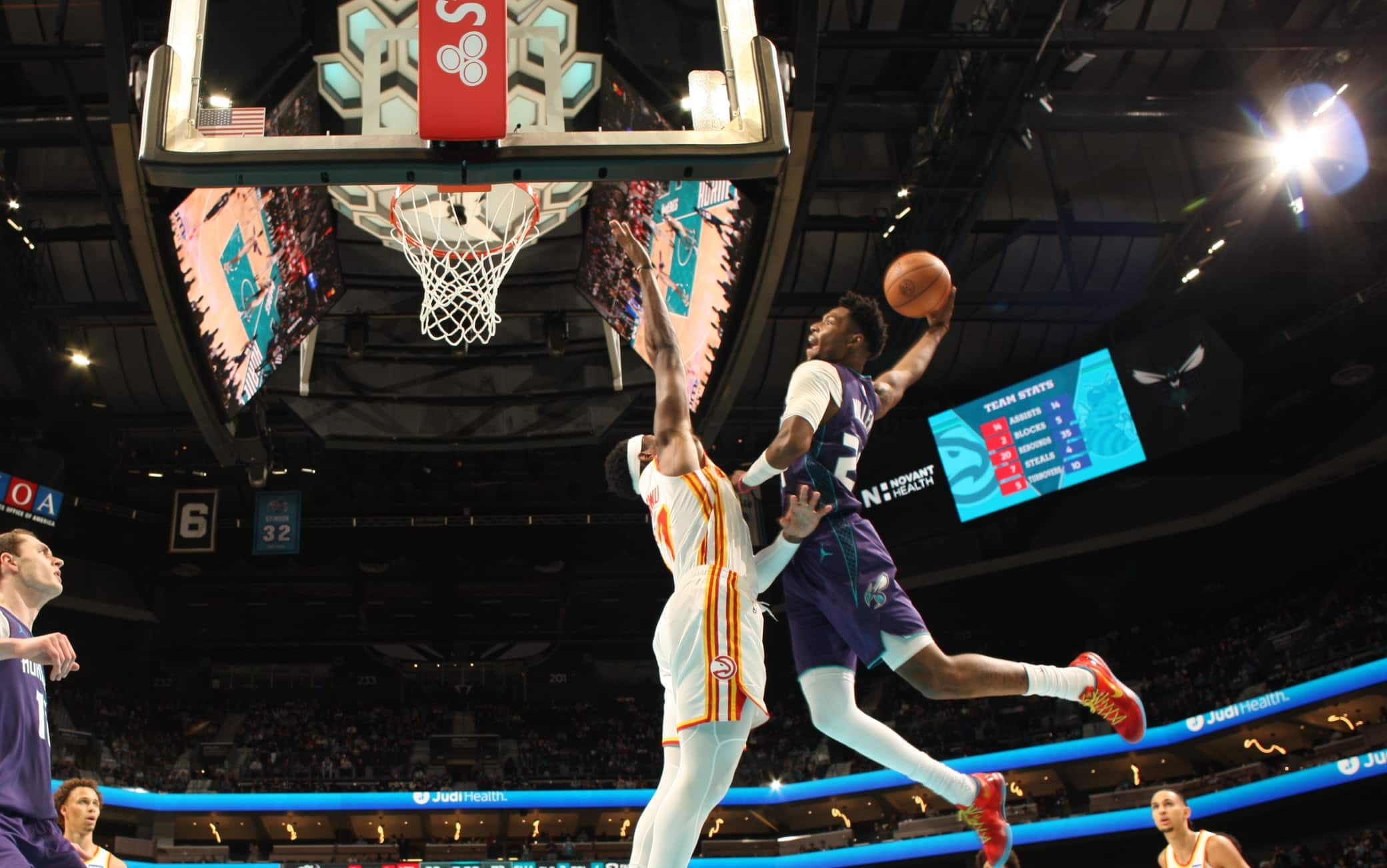 NBA, liberare la pista per il decollo: arriva Brandon Miller e si vola a canestro