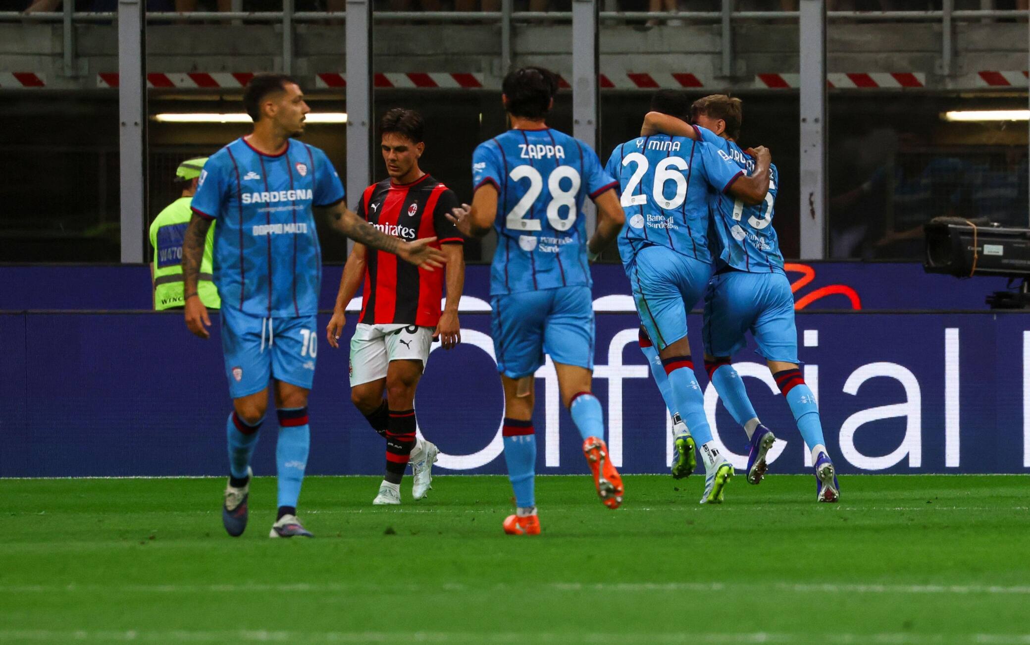 Milan-Cagliari 1-2: video, gol e highlights