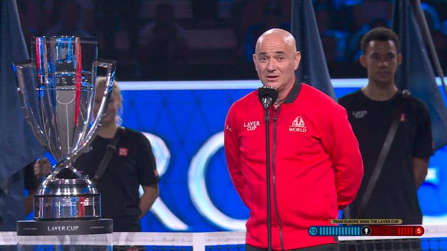 Agassi scherza con Zverev: "Ora che hai vinto uno Slam..."