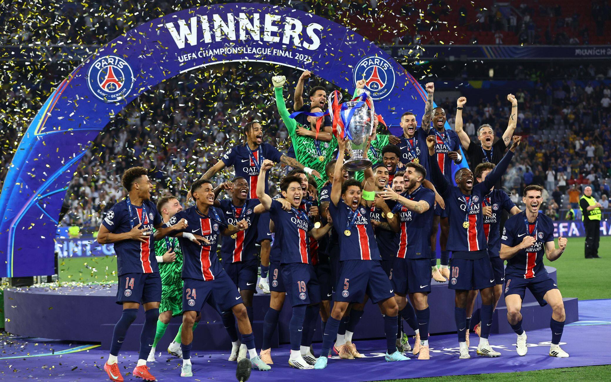 Psg, maxi premio di oltre 5mila euro ai dipendenti