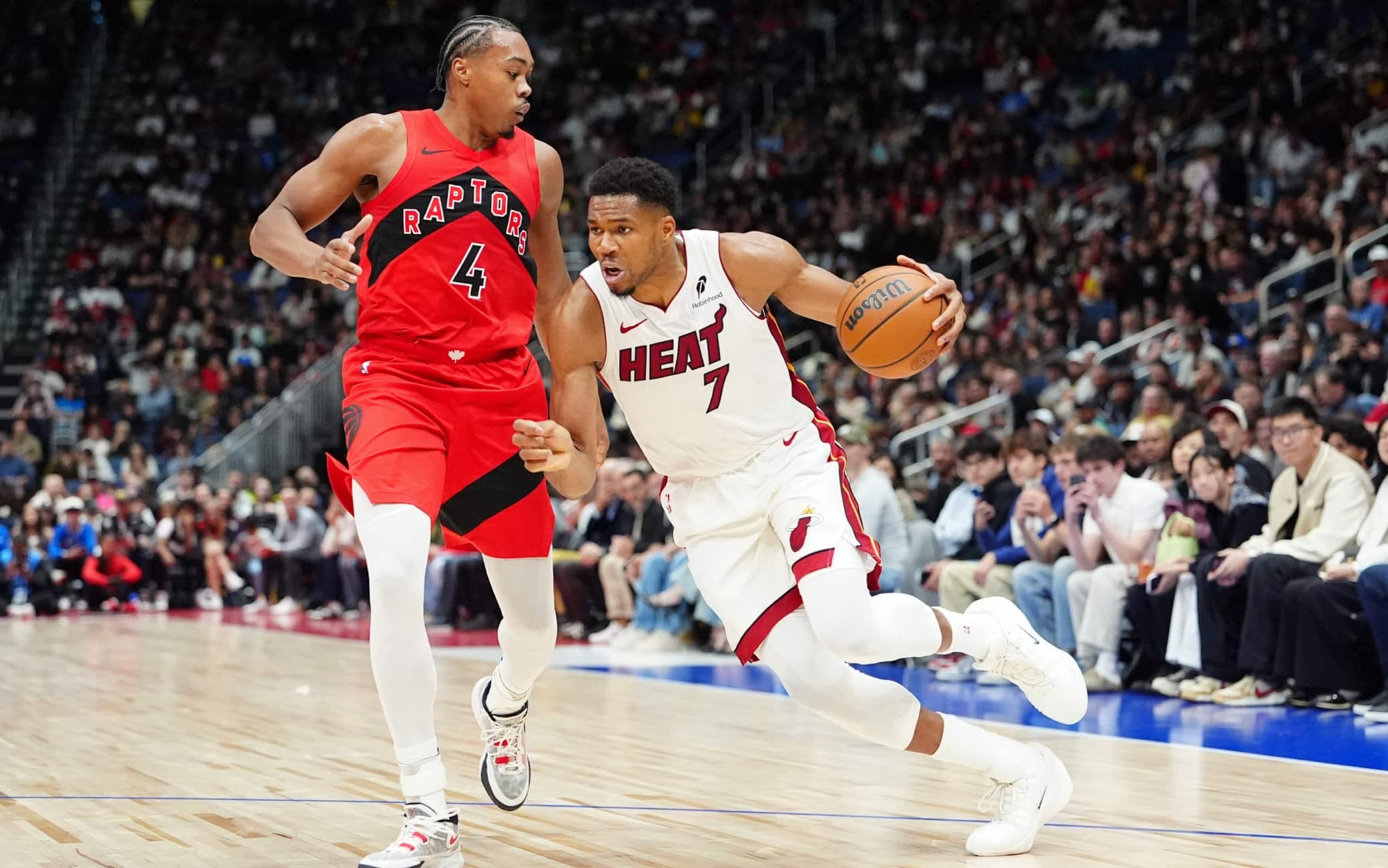 NBA Preseason, l'esordio di Giannis Antetokounmpo con Miami: 9 punti e 7 assist. VIDEO