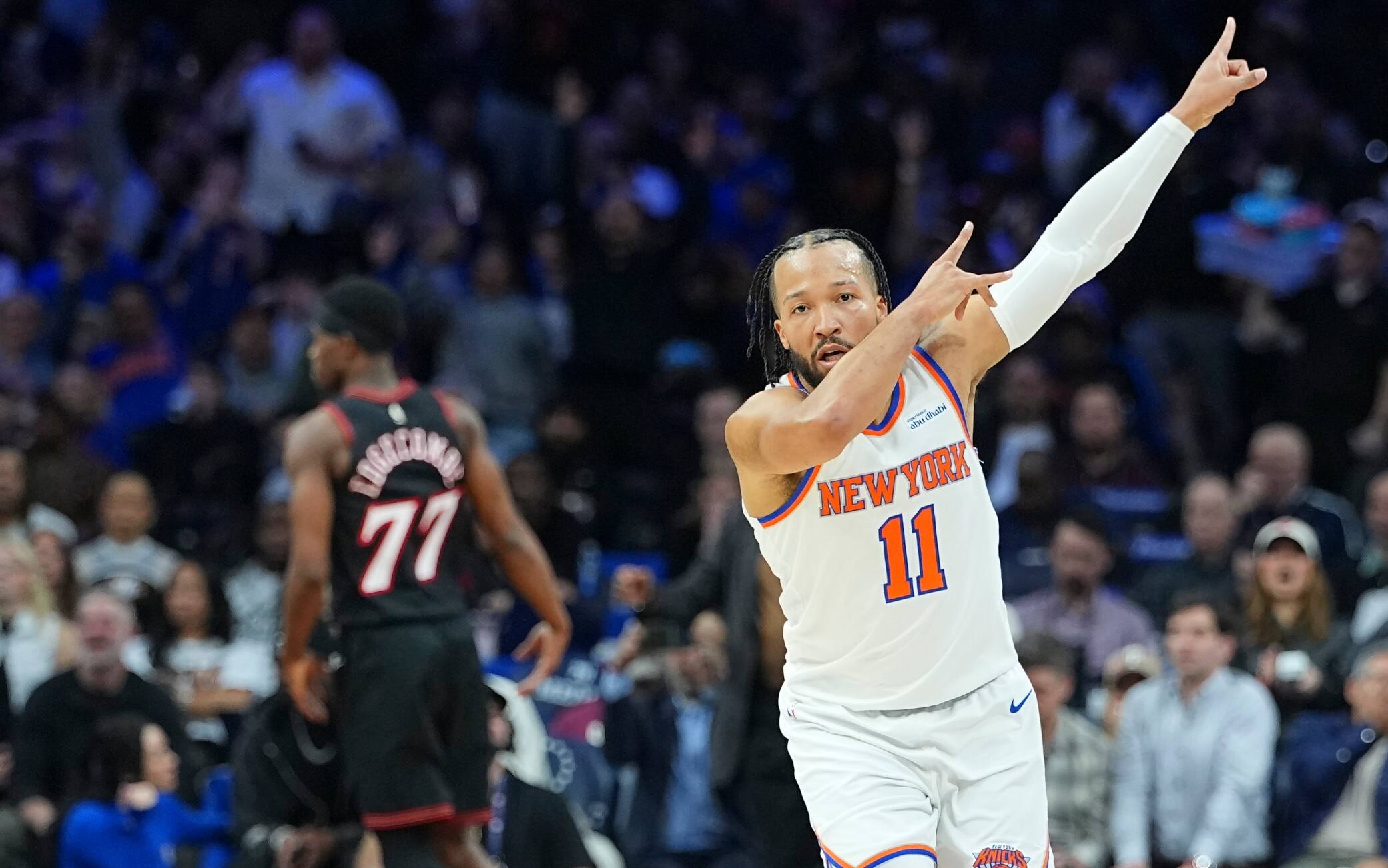 NBA, i risultati della notte: New York domina a Philadelphia, i Clippers sbancano Houston